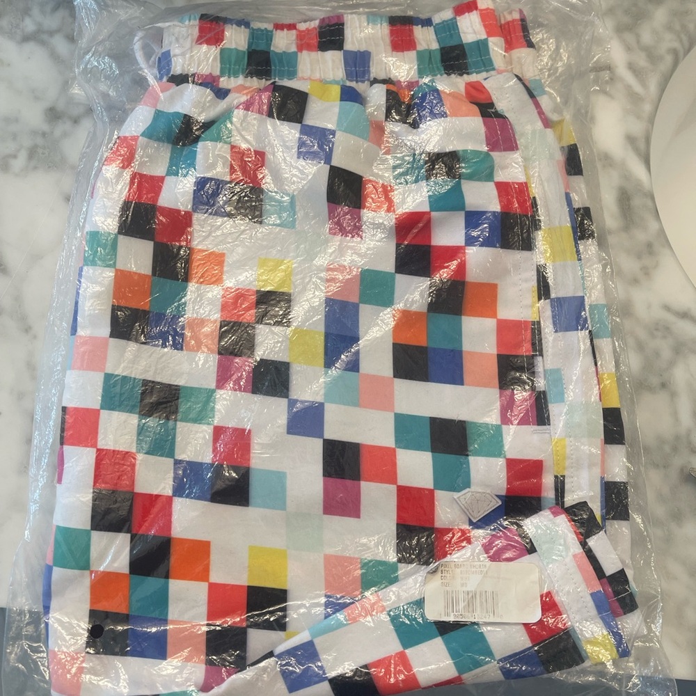 Diamond Supply Co. Pixel multicolored swim trunks with mesh lining. NWT* - Picture 3 of 3